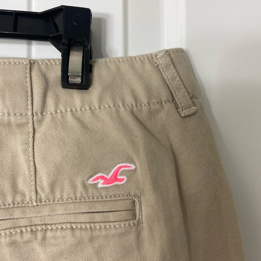 EUC Hollister women’s tan khaki pocket short-shorts summer shorts casual size 3 - Picture 3 of 7